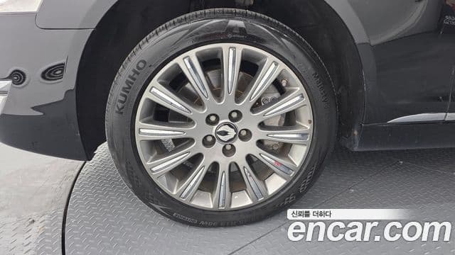 KG모빌리티(SsangYong) 뉴체어맨 W VVIP, 2012 все фото