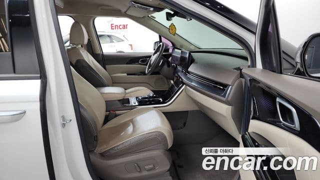 Kia Carnival 4세대 Signature, 2021 11