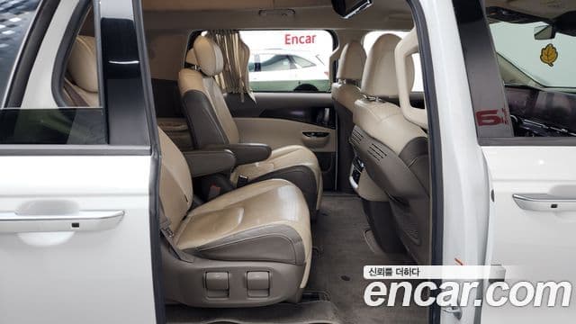 Kia Carnival 4세대 Signature, 2021 12