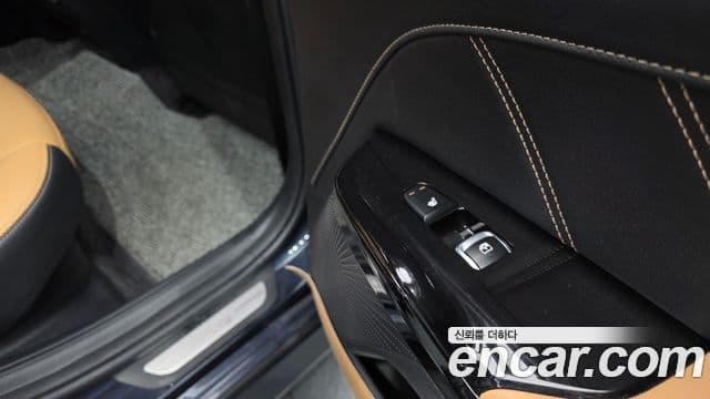 Kia K5 гибрид 3세대 Signature, 2022 19