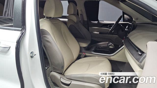 Kia Carnival 4세대 Prestige, 2023 11