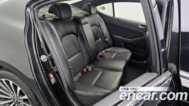 Kia K7 Premium, 2010 12