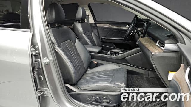 Kia K5 гибрид 3세대 Signature, 2020 10