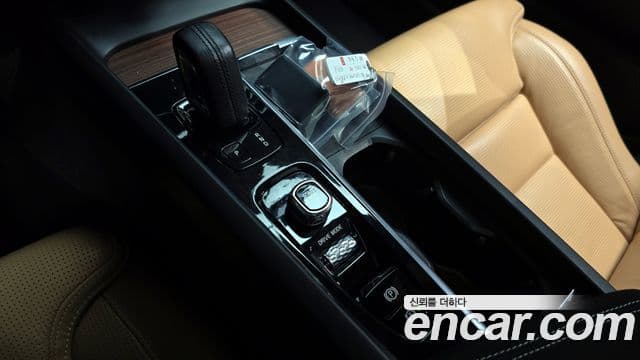 Volvo V60 Cross Country 2세대 B5 Pro AWD, 2021 9