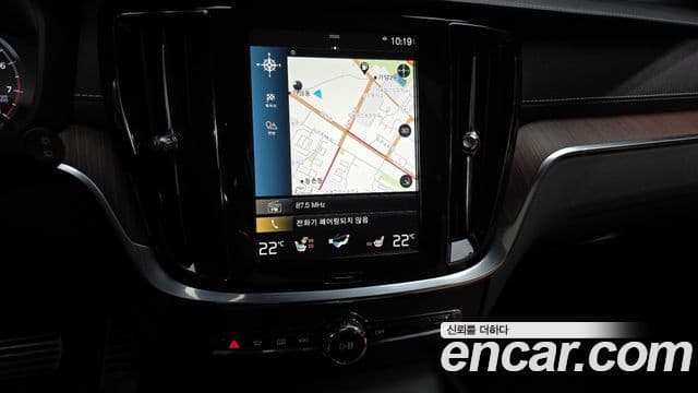 Volvo V60 Cross Country 2세대 B5 Pro AWD, 2021 14