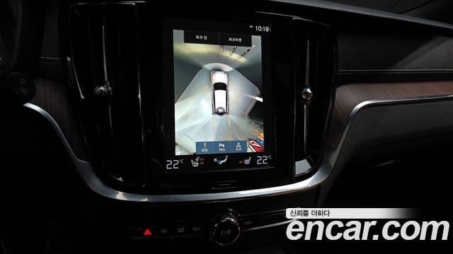 Volvo V60 Cross Country 2세대 B5 Pro AWD, 2021 15