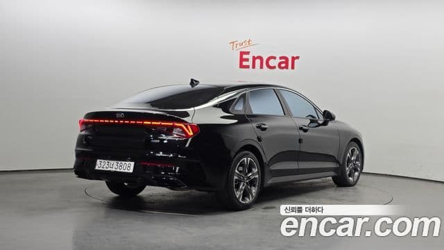 Kia K5 гибрид 3세대 Signature, 2021 2