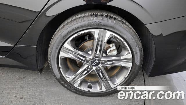 Kia K5 гибрид 3세대 Signature, 2021 все фото