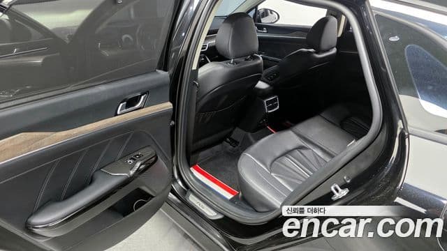 Kia K5 гибрид 3세대 Signature, 2021 11