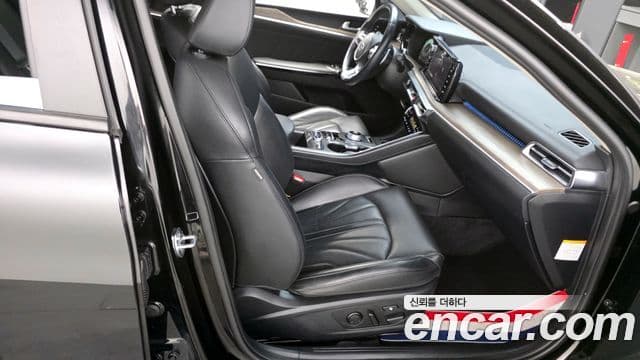 Kia K5 гибрид 3세대 Signature, 2021 12