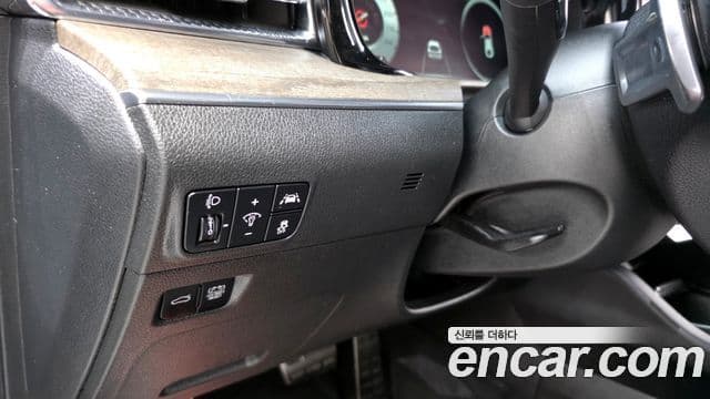 Kia K5 гибрид 3세대 Signature, 2021 14