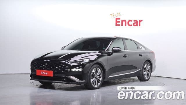 Kia K8 гибрид Signature, 2022 1