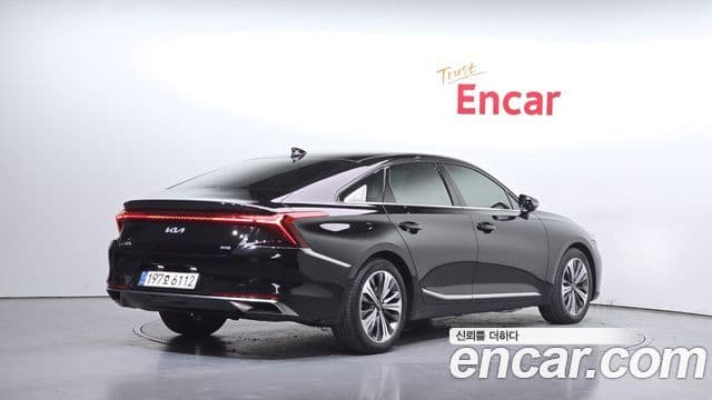 Kia K8 гибрид Signature, 2022 2