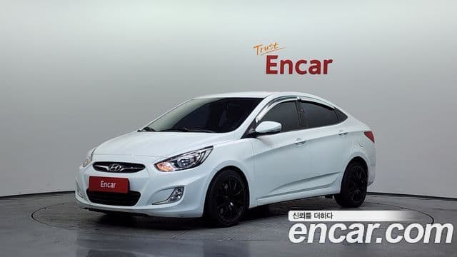 Hyundai Accent(новый кузов / новое поколение) Premier, 2012 1