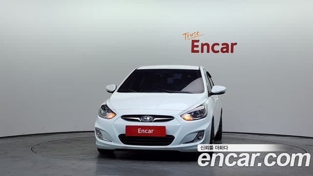 Hyundai Accent(новый кузов / новое поколение) Premier, 2012 3
