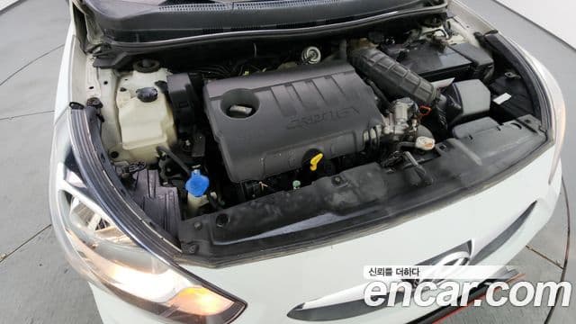 Hyundai Accent(новый кузов / новое поколение) Premier, 2012 6