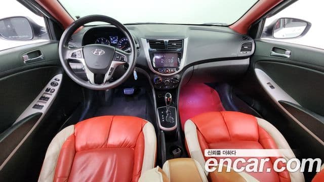 Hyundai Accent(новый кузов / новое поколение) Premier, 2012 7