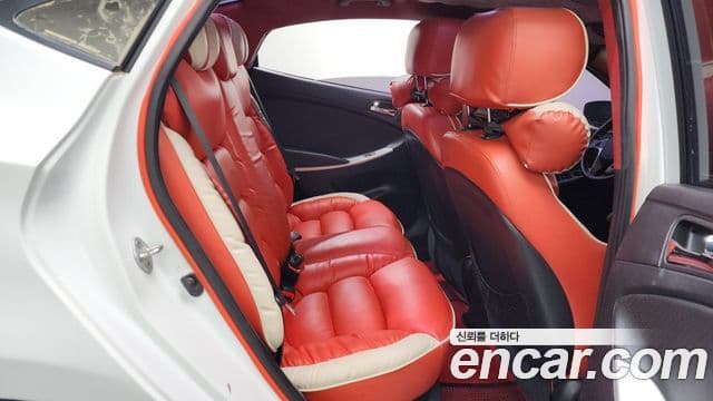 Hyundai Accent(новый кузов / новое поколение) Premier, 2012 12