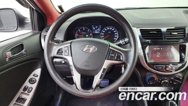 Hyundai Accent(новый кузов / новое поколение) Premier, 2012 13