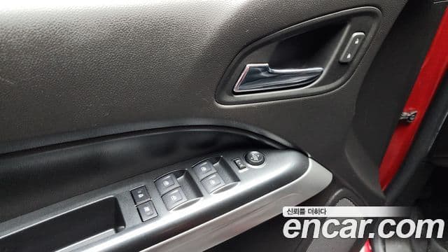 Chevrolet(GM대우) real New 콜로라도 3.6 익스트림-X 4WD, 2021 16