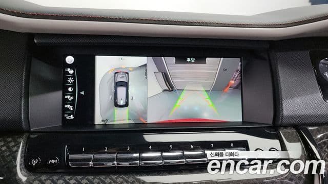 Rolls-Royce Cullinan 6.7 V12 чёрный эмблема, badge, 2023 15