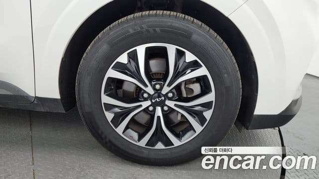 Kia Carnival 4세대 Prestige, 2023 все фото