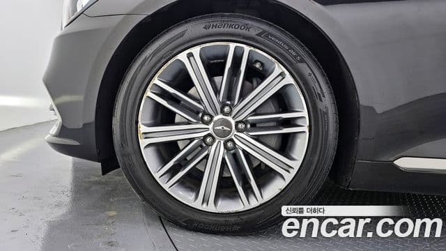 Genesis G80 Luxury, 2018 все фото