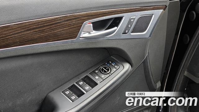 Genesis G80 Luxury, 2018 18