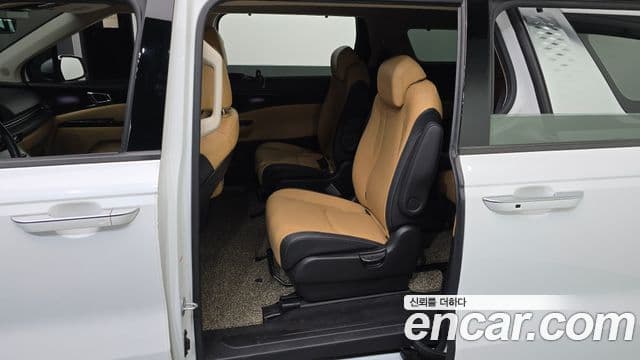 Kia Carnival 4세대 Signature, 2021 11