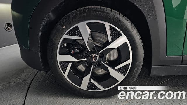 Mini Aceman 1세대 E Classic, 2025 все фото