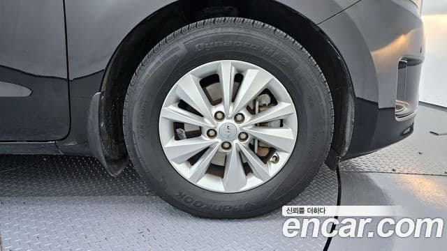 Kia All New Carnival Luxury, 2016 все фото