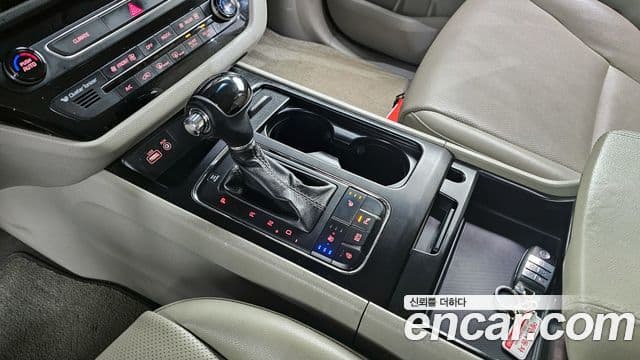 Kia All New Carnival Luxury, 2016 9