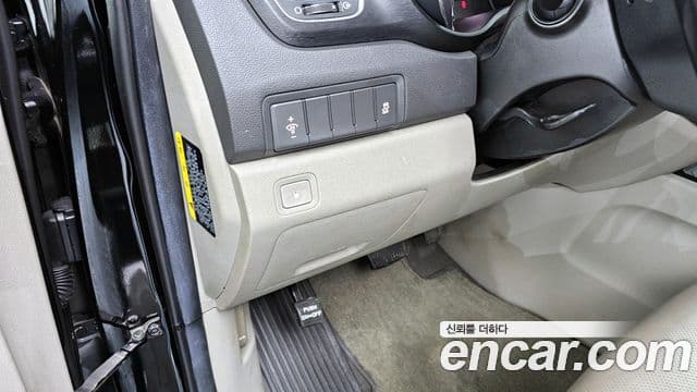 Kia All New Carnival Luxury, 2016 14