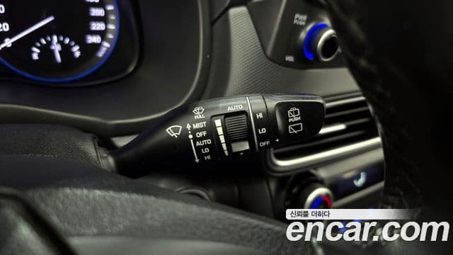 Hyundai Kona Modern tech, 2019 17