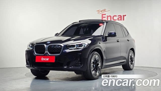 BMW iX3 M Sport, 2025 1