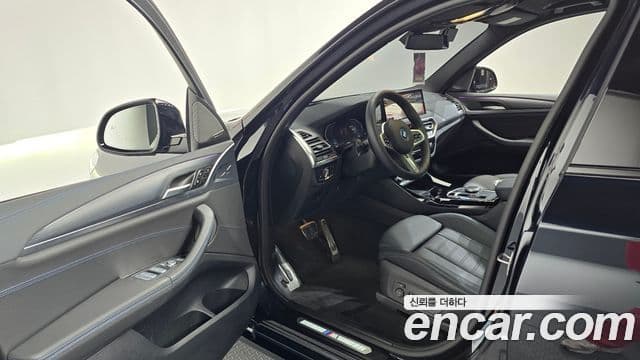 BMW iX3 M Sport, 2025 10