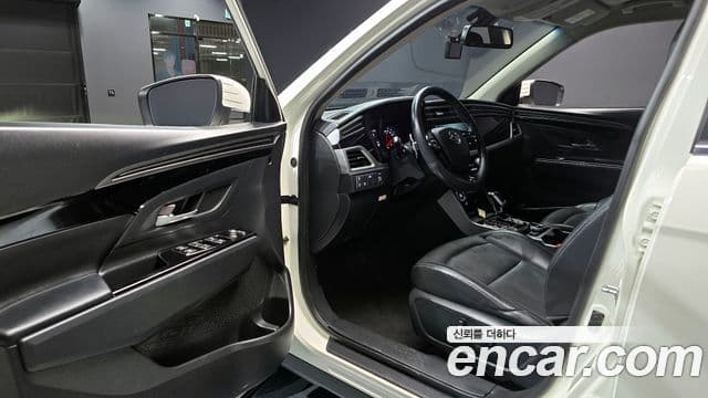 KG모빌리티(SsangYong) Beautiful Korando Plus, 2022 11