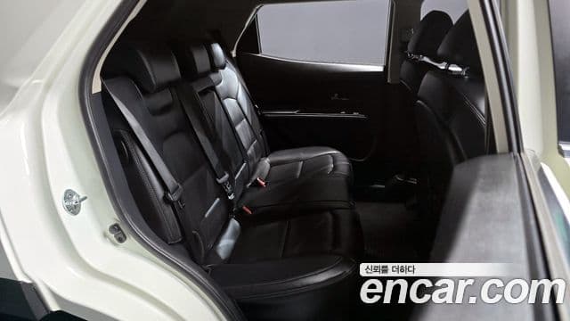 KG모빌리티(SsangYong) Beautiful Korando Plus, 2022 12