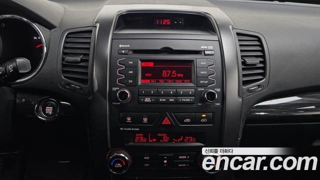 Kia Sorento R топовая версия, 2010 14