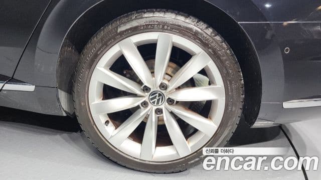 Volkswagen 아테온 Prestige, 2023 все фото