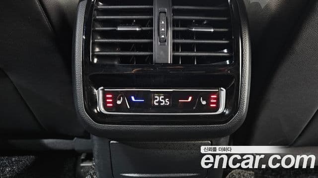 Volkswagen 아테온 2.0 TDI R-LINE 4모션, 2023 18