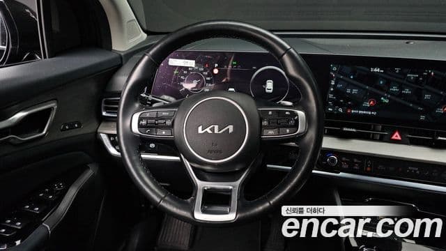 Kia Sportage 5세대 гибрид Signature 2WD, 2022 13