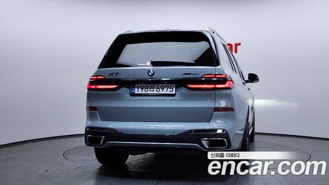 BMW X7 (G07) xDrive 40i M Sport 6인승, 2024 4