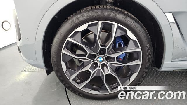 BMW X7 (G07) xDrive 40i M Sport 6인승, 2024 все фото