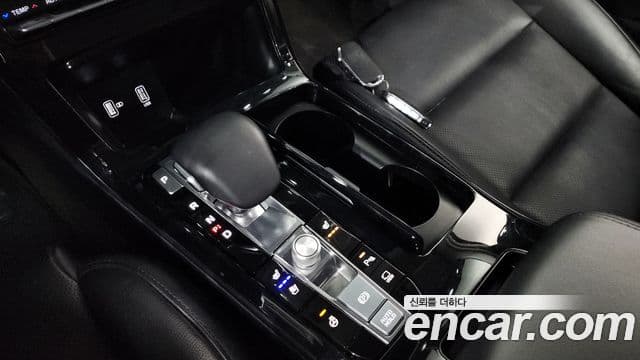 Kia K7 Premier Prestige, 2021 9