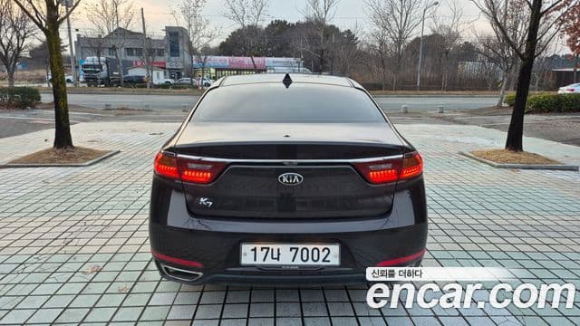 Kia All New K7 2.4 GDI Limited Edition, 2017 4