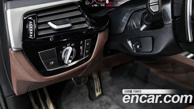 BMW 6시리즈 GT (G32) 620d M Sport, 2022 18