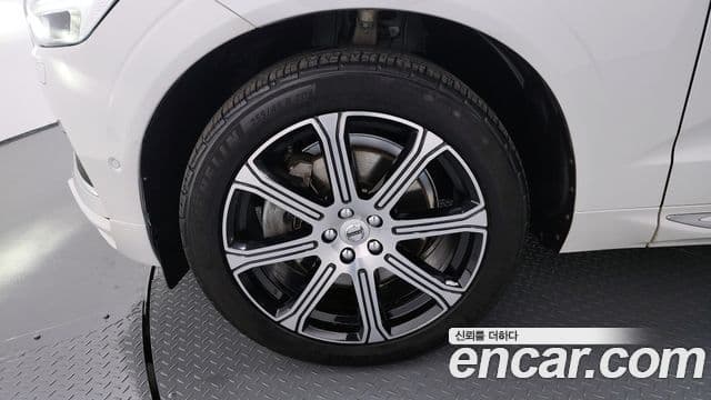 Volvo XC60 2세대 D5 Inscription, 2020 все фото