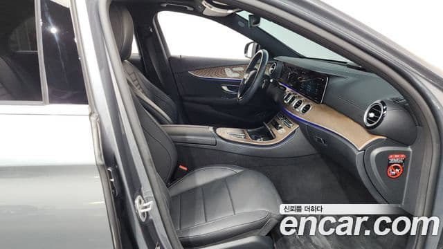 Mercedes-Benz E-класс W213 Exclusive, 2022 11
