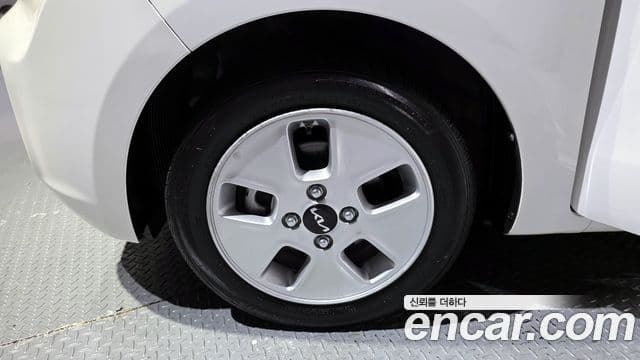 Kia The / новый New Ray Prestige, 2022 все фото